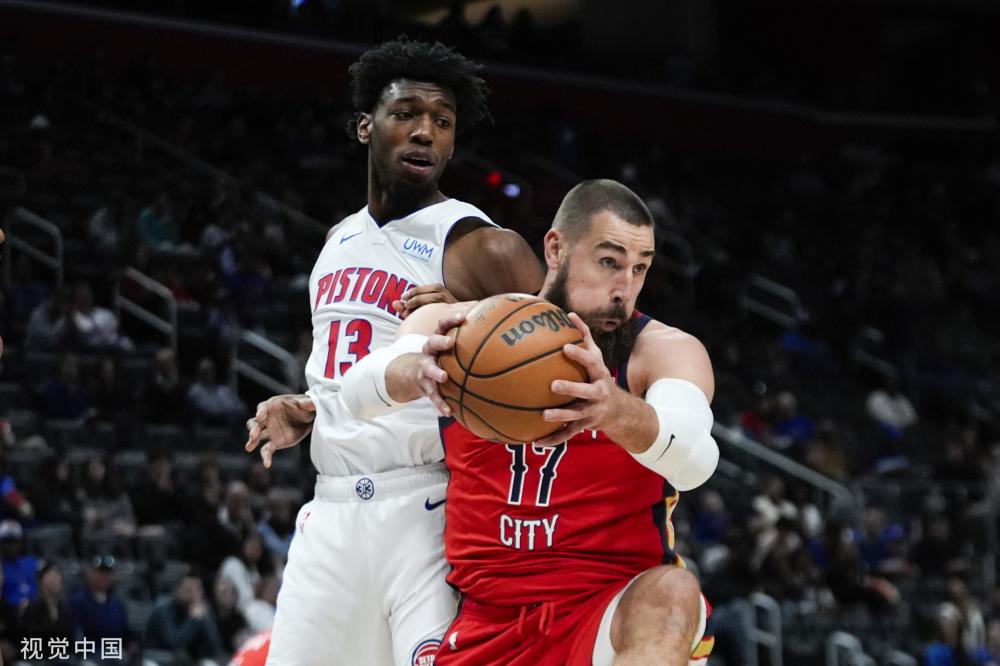 巨资引援的 巨资引援的