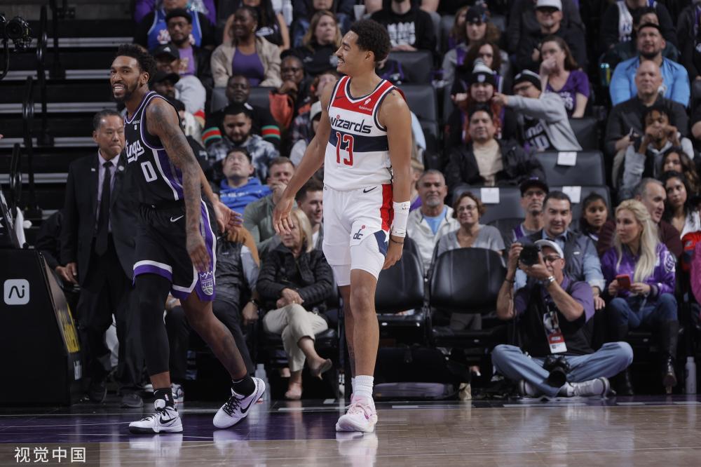 还是接发球 还是接发球