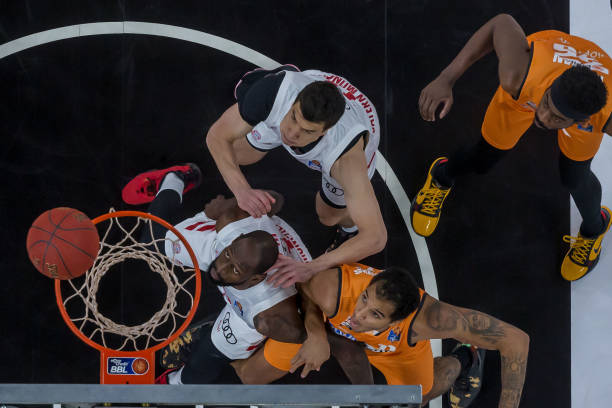 他曾多次带 他曾多次带